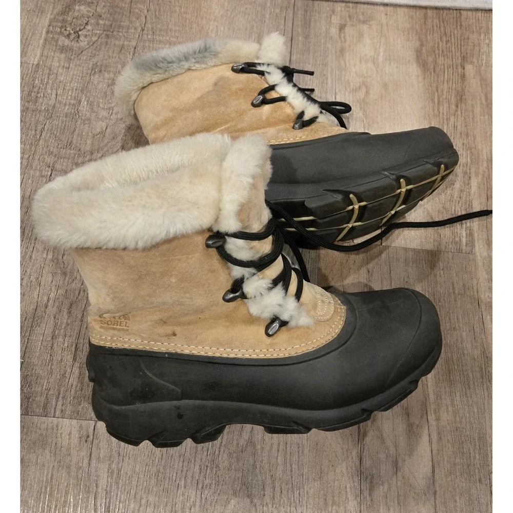 Sorel Womens‎ Suede Snow Angel Waterproof Winter Boots Size US 7 Tan And Black